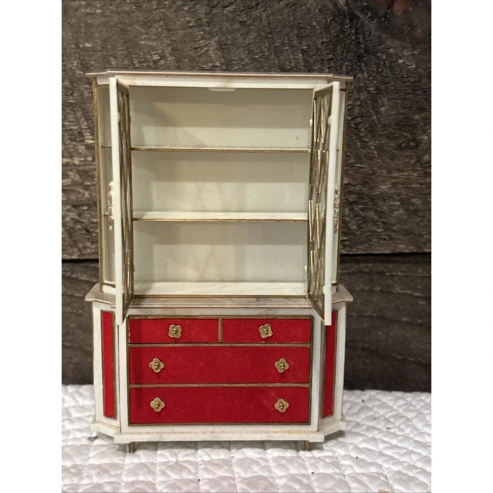 Vintage Ideal Petite Princess Hutch with Red Velvet Drawers – 1960s Dollhouse‎